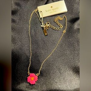 NWT Kate Spade New York Izu Petals Necklace